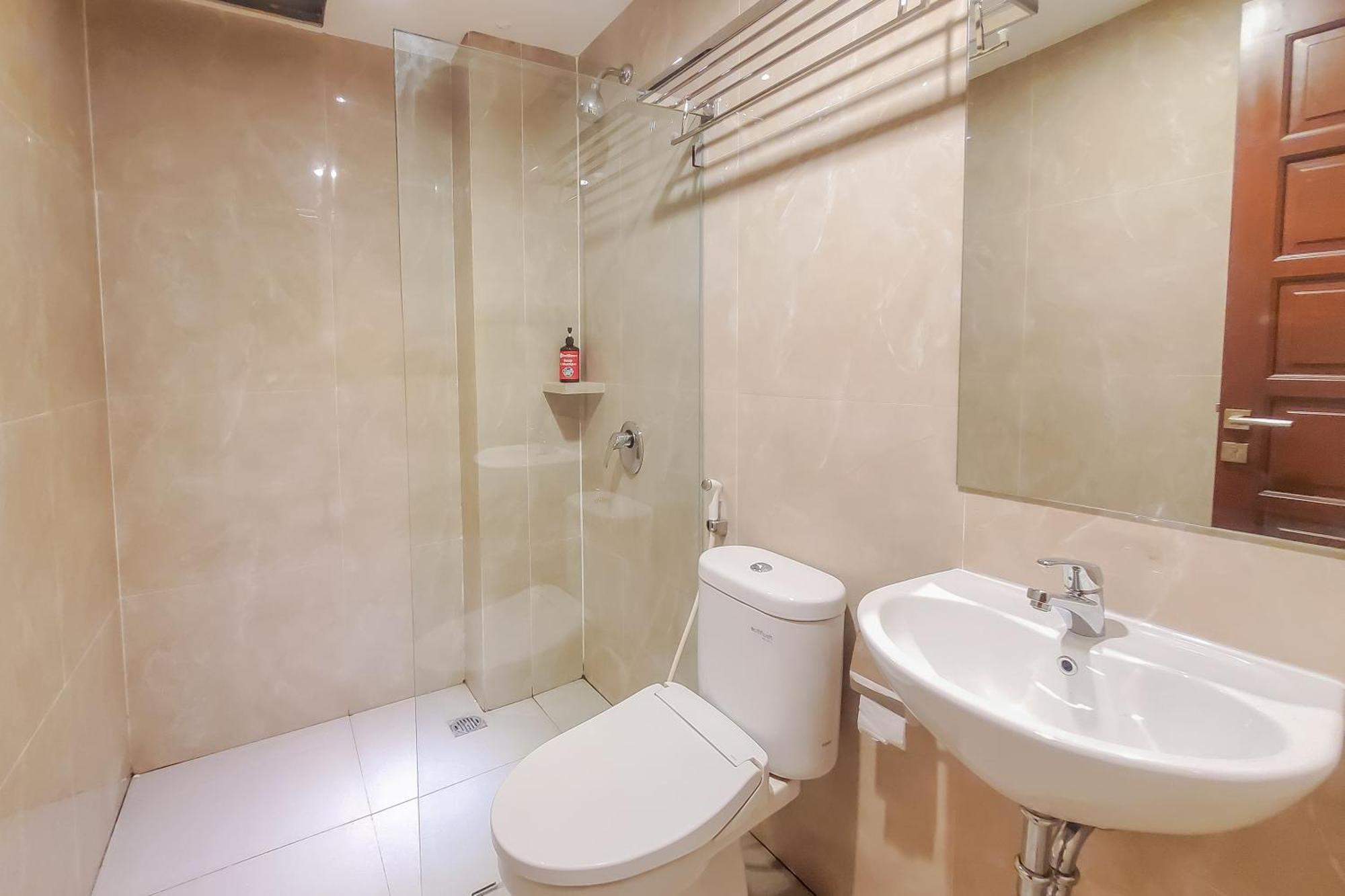 Reddoorz Plus @ Uno Jalan Merak Samarinda Εξωτερικό φωτογραφία